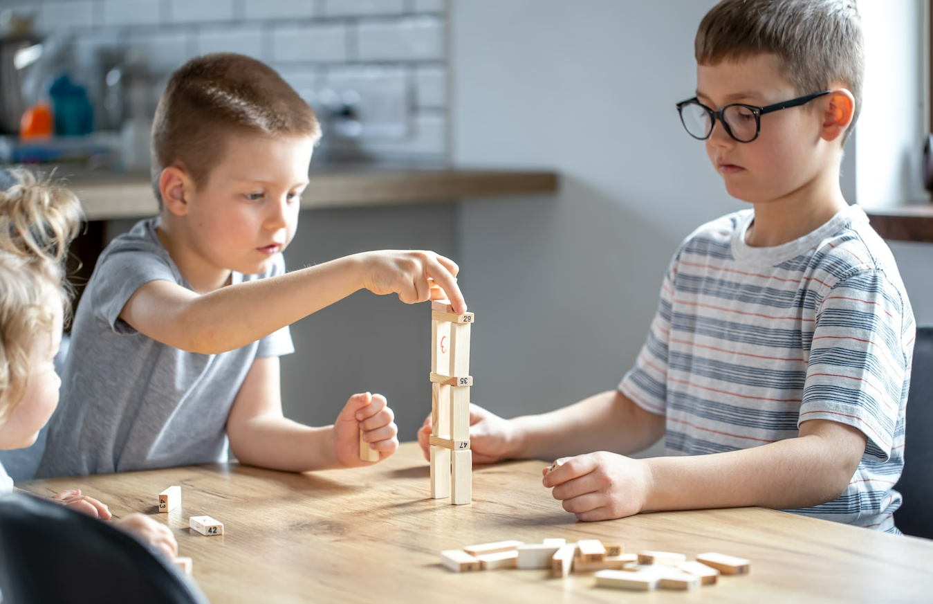 play board or games - tips for spending quality time with your child during this term's holiday